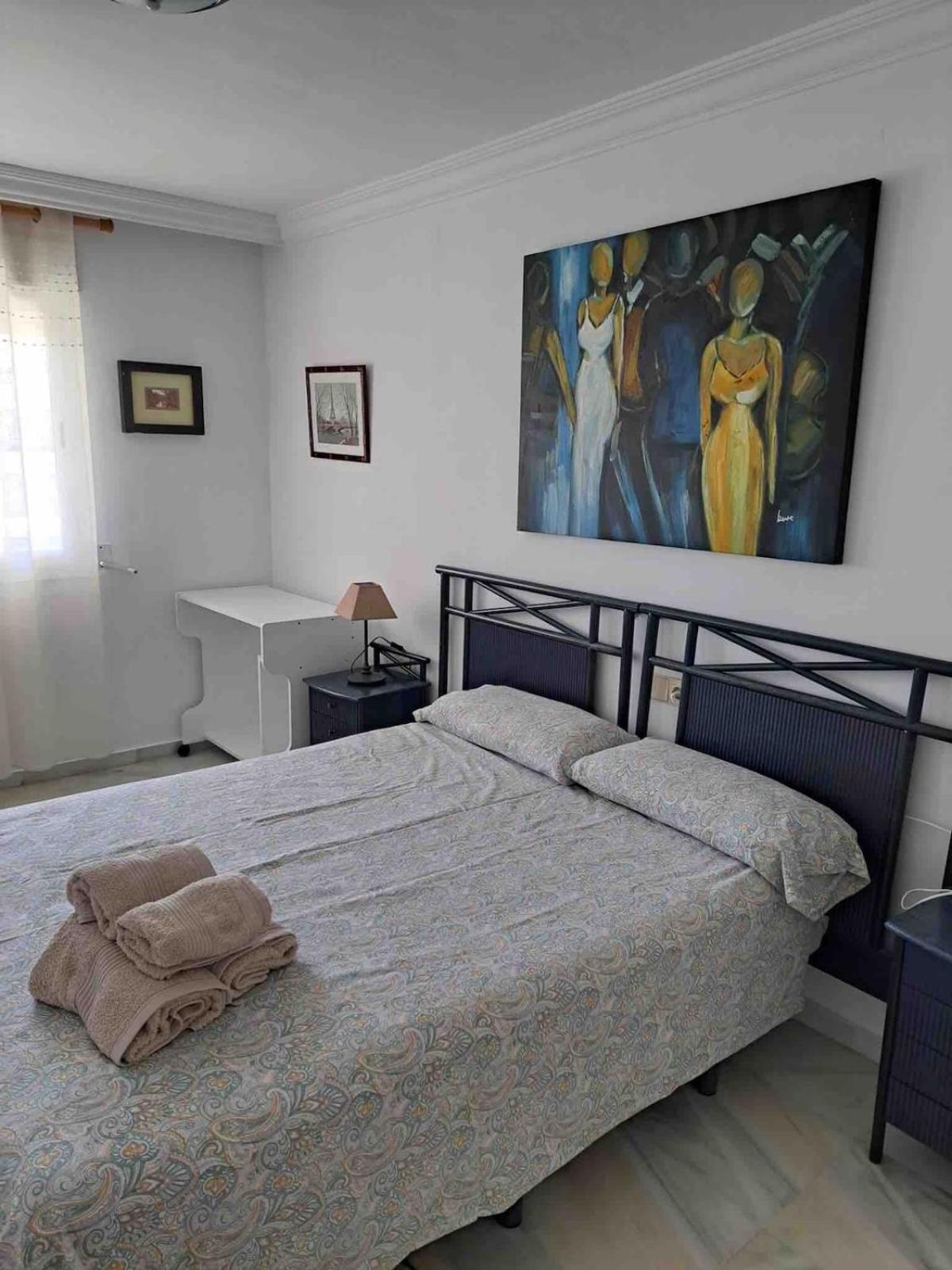 Golden Mile Penthouse, Pool-parking, 5min Beach! Apartemen